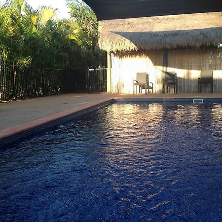 Breezes Apartments Broome Esterno foto
