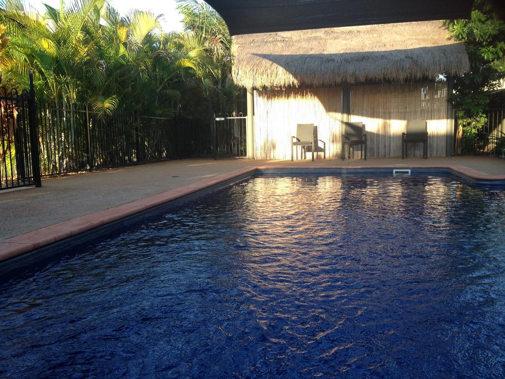 Breezes Apartments Broome Esterno foto